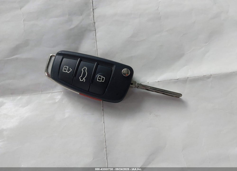 2013 AUDI Q7 VIN: WA1LMAFE6DD010731