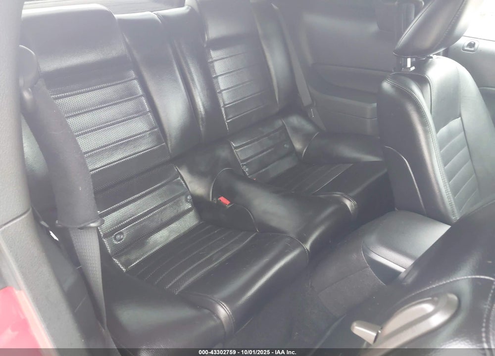 2007 FORD MUSTANG VIN: 1ZVHT82H575235094