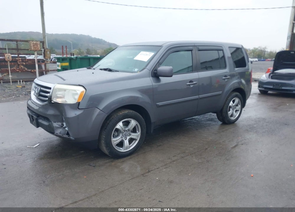 2015 HONDA PILOT EX VIN: 5FNYF4H45FB029519