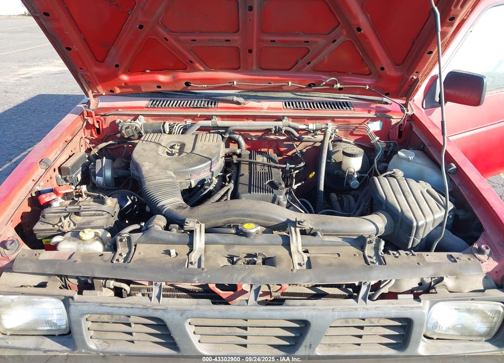 1994 NISSAN TRUCK XE VIN: 1N6SD11S1RC407076