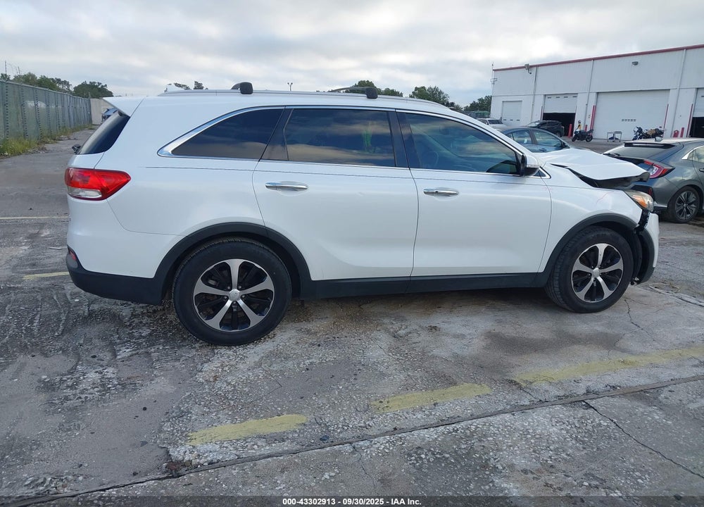 2018 KIA SORENTO 3.3L EX VIN: 5XYPH4A59JG339439