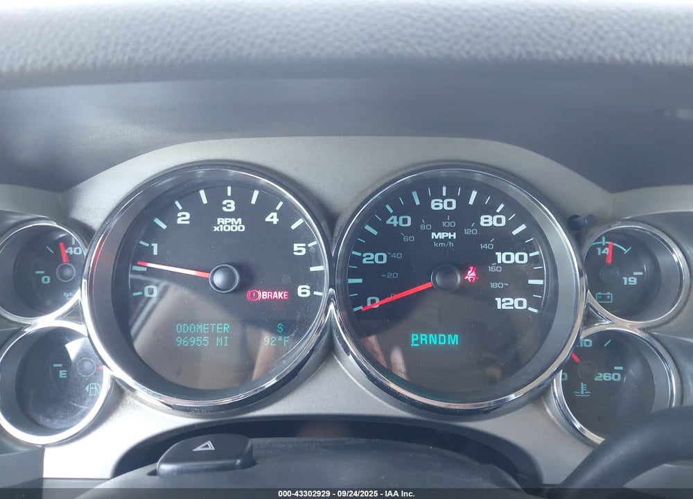 2013 CHEVROLET SILVERADO 1500 LT VIN: 1GCRCSE03DZ407749
