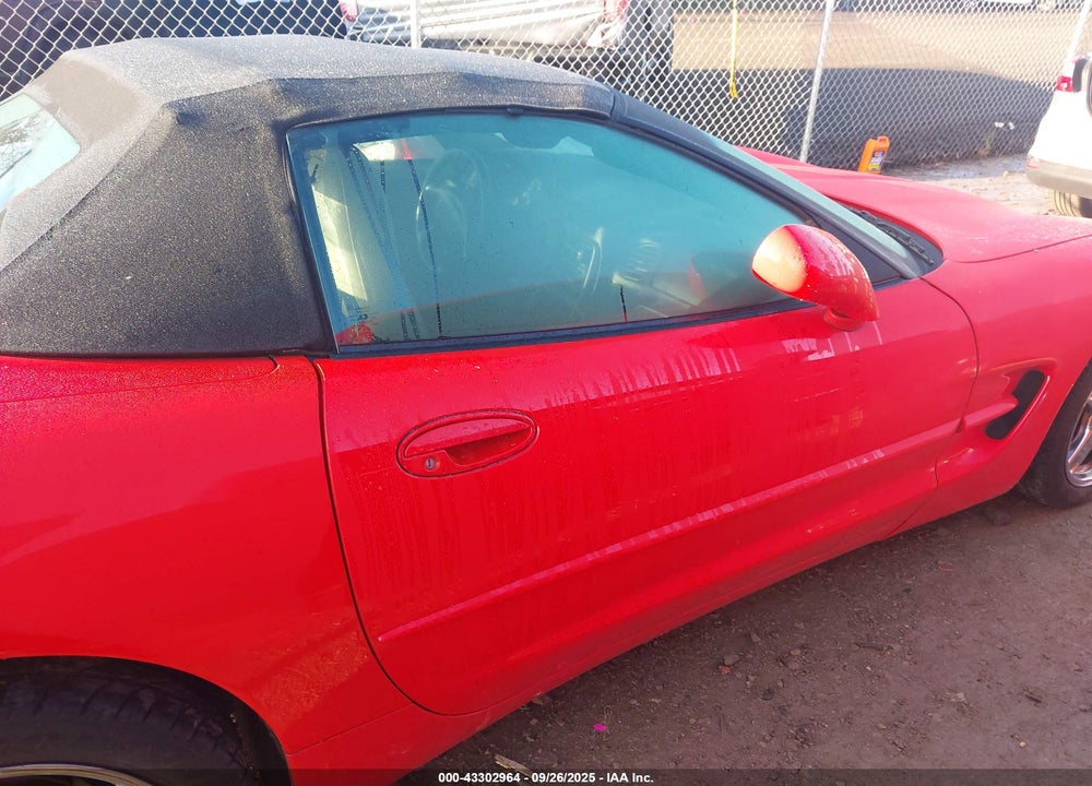1999 CHEVROLET CORVETTE VIN: 1G1YY32G8X5103177