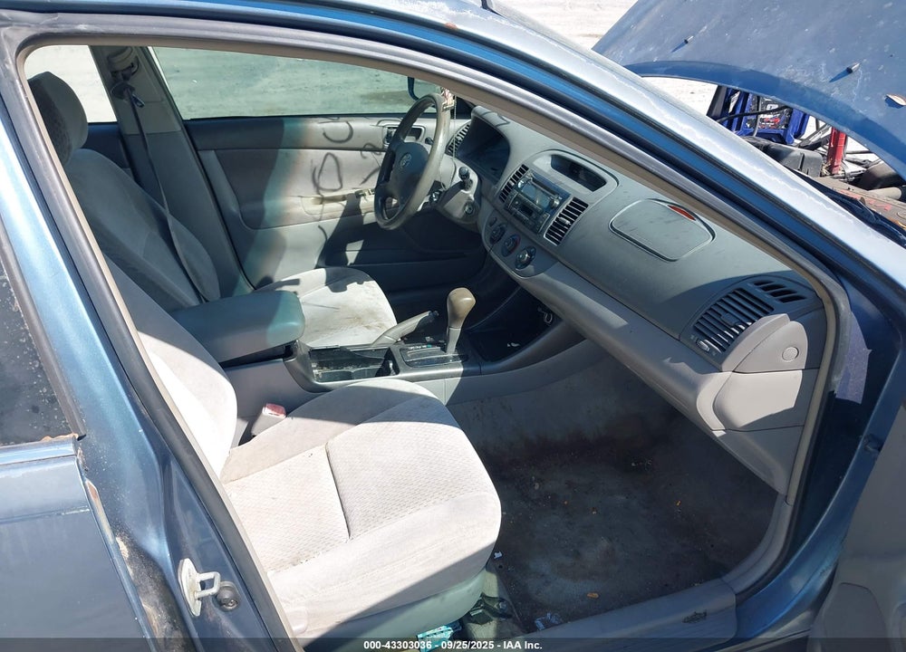 2004 TOYOTA CAMRY LE VIN: 4T1BE32K84U794508