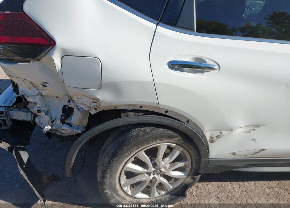 2019 NISSAN ROGUE SV VIN: KNMAT2MT3KP538410