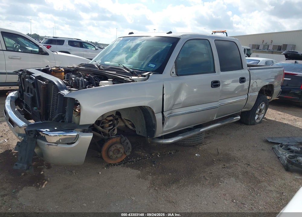 2005 GMC SIERRA 1500 SLE VIN: 2GTEC13T451338571