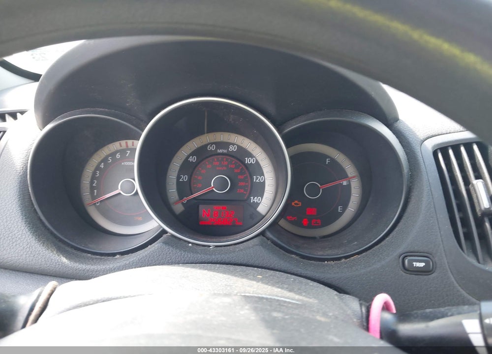 2010 KIA FORTE VIN: KNAFU4A2XA5235612