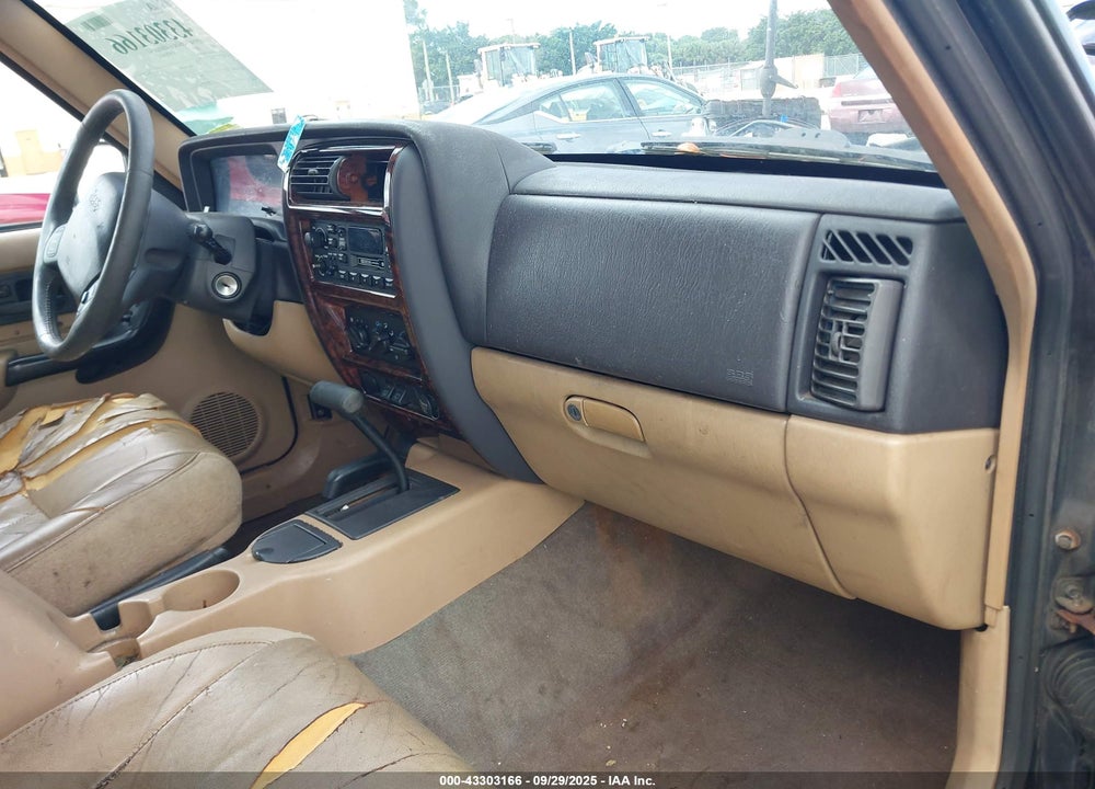 2000 JEEP CHEROKEE LIMITED VIN: 1J4FF68S3YL149444