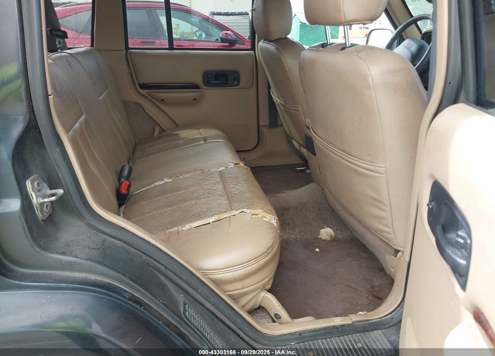 2000 JEEP CHEROKEE LIMITED VIN: 1J4FF68S3YL149444