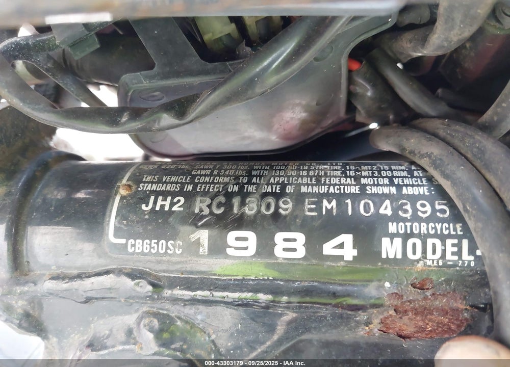 1984 HONDA CB650 SC VIN: JH2RC1309EM104395