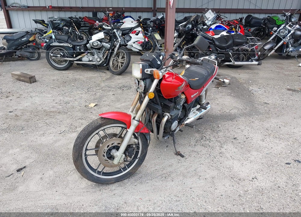1984 HONDA CB650 SC VIN: JH2RC1309EM104395