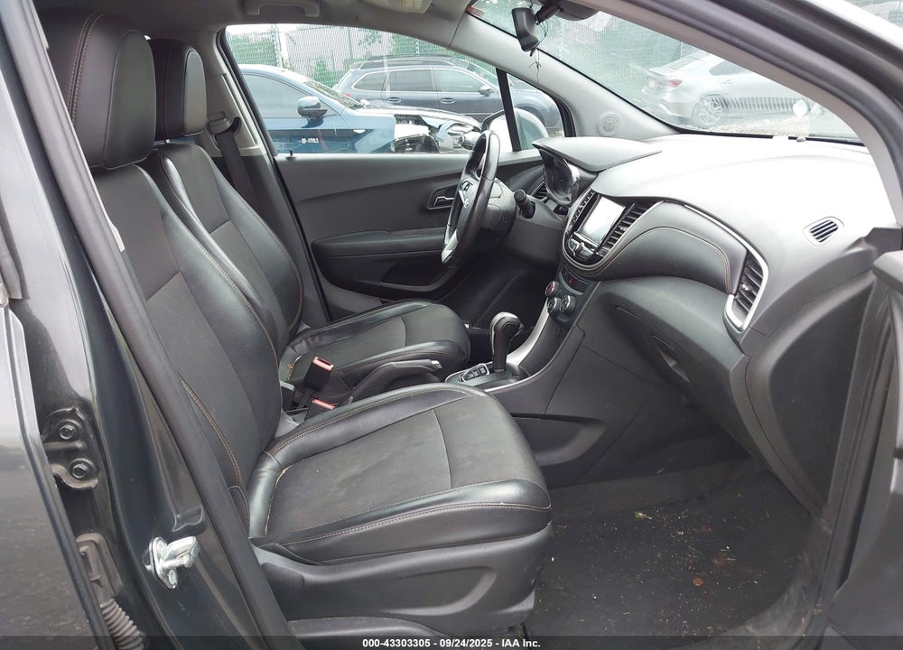 2017 CHEVROLET TRAX VIN: 3GNCJPSB3HL187130