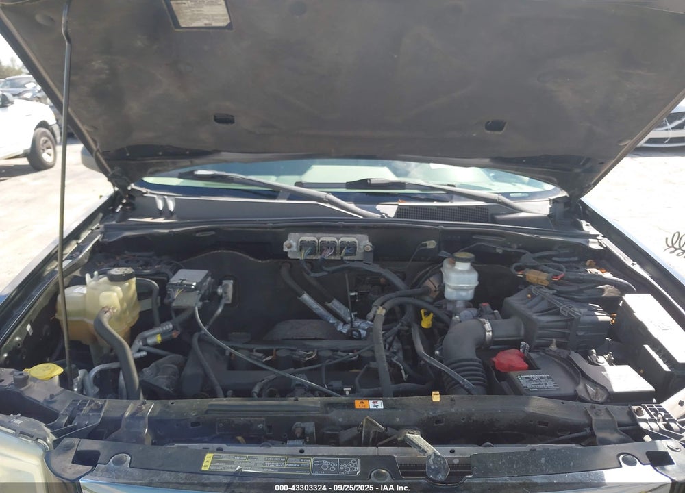 2008 MAZDA TRIBUTE I SPORT VIN: 4F2CZ02Z88KM26081