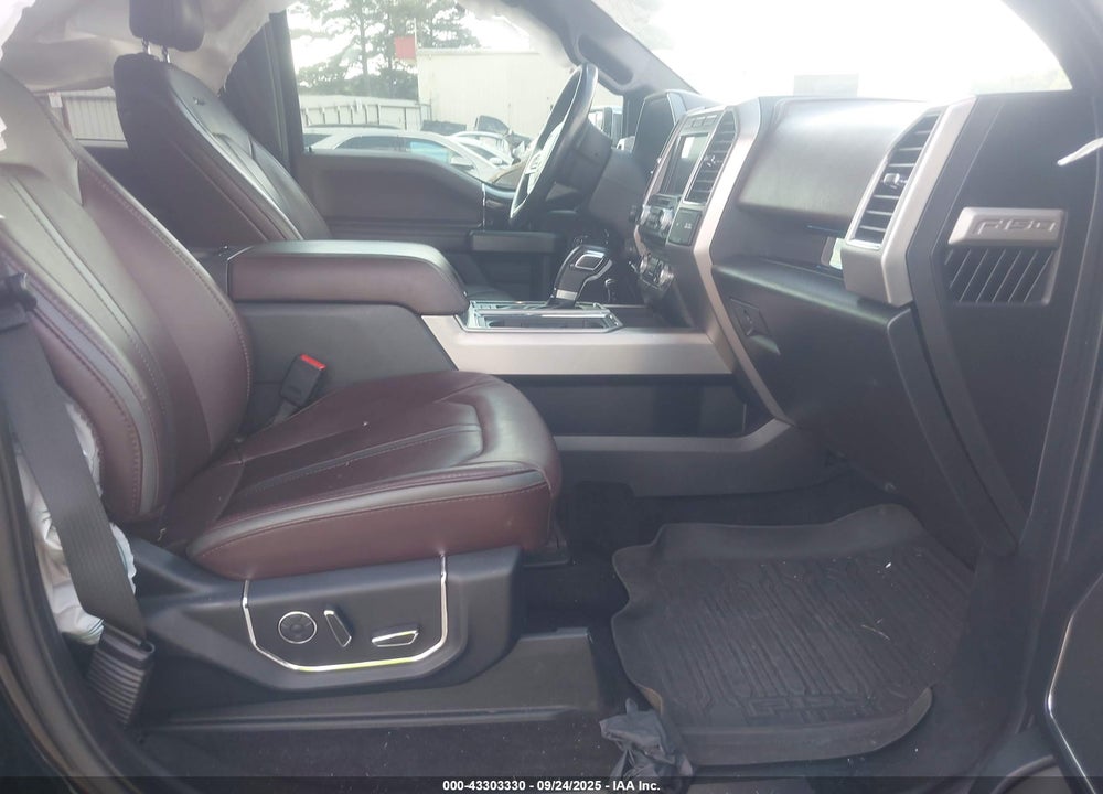2017 FORD F-150 PLATINUM VIN: 1FTEW1EG2HFB29124