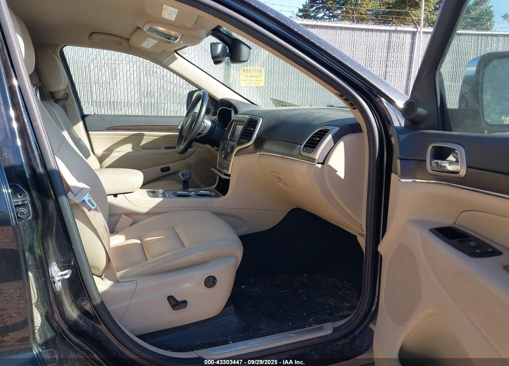 2015 JEEP GRAND CHEROKEE VIN: 1C4RJFBG8FC728884