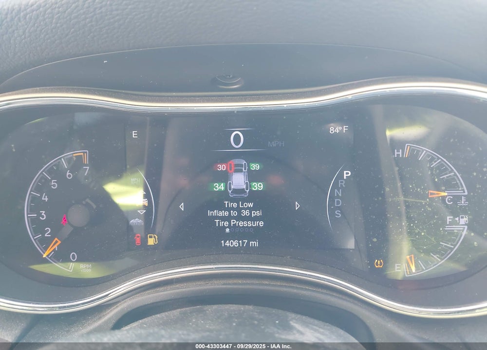 2015 JEEP GRAND CHEROKEE VIN: 1C4RJFBG8FC728884