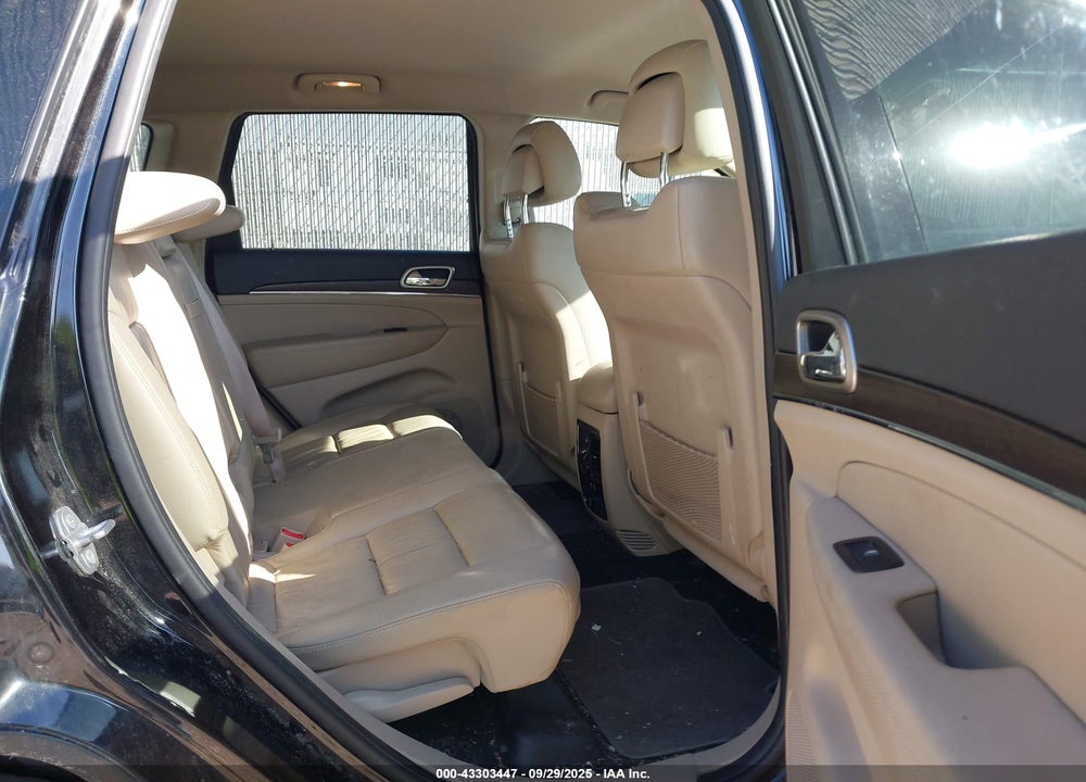 2015 JEEP GRAND CHEROKEE VIN: 1C4RJFBG8FC728884