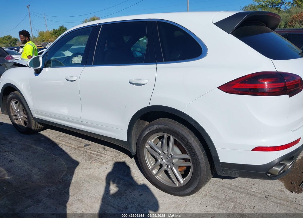 2015 PORSCHE CAYENNE VIN: WP1AB2A22FLA56943