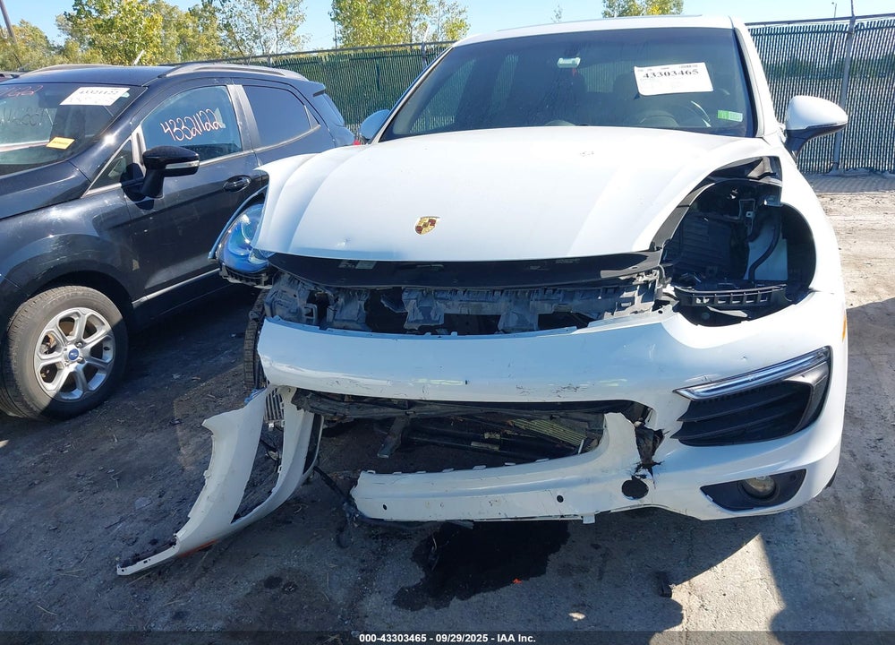 2015 PORSCHE CAYENNE VIN: WP1AB2A22FLA56943