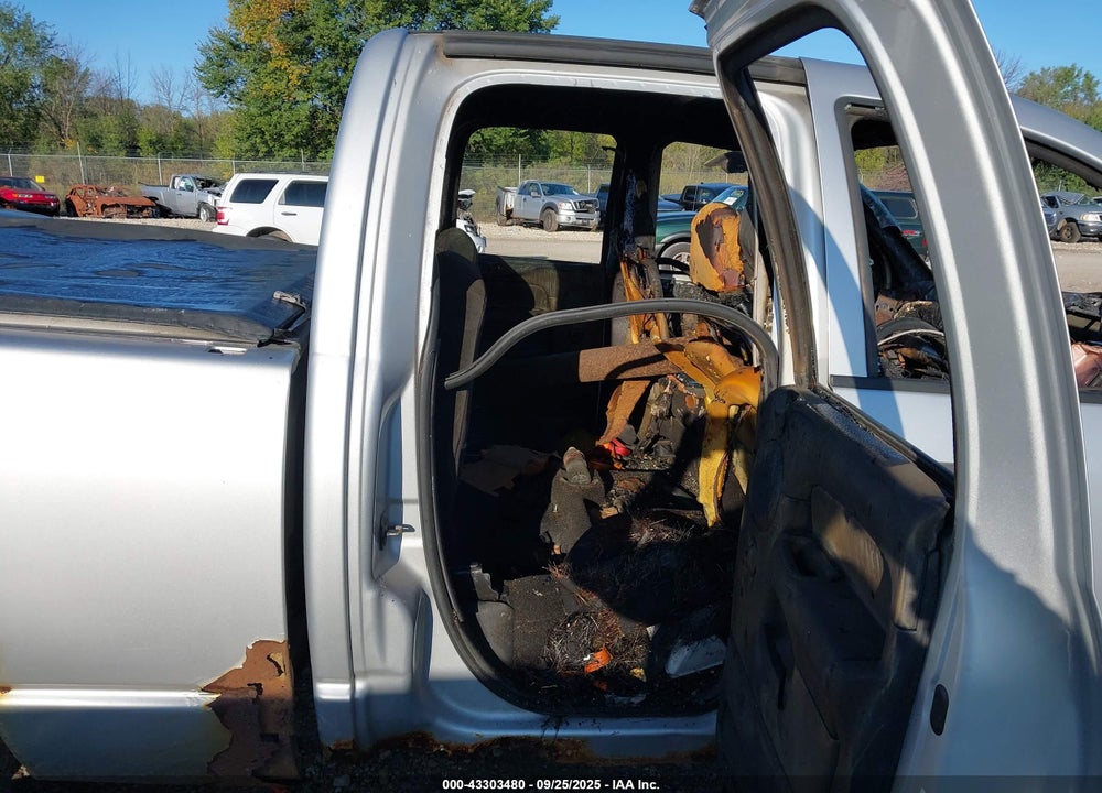 2005 DODGE RAM 1500 SLT/LARAMIE VIN: 1D7HU18N85S302537
