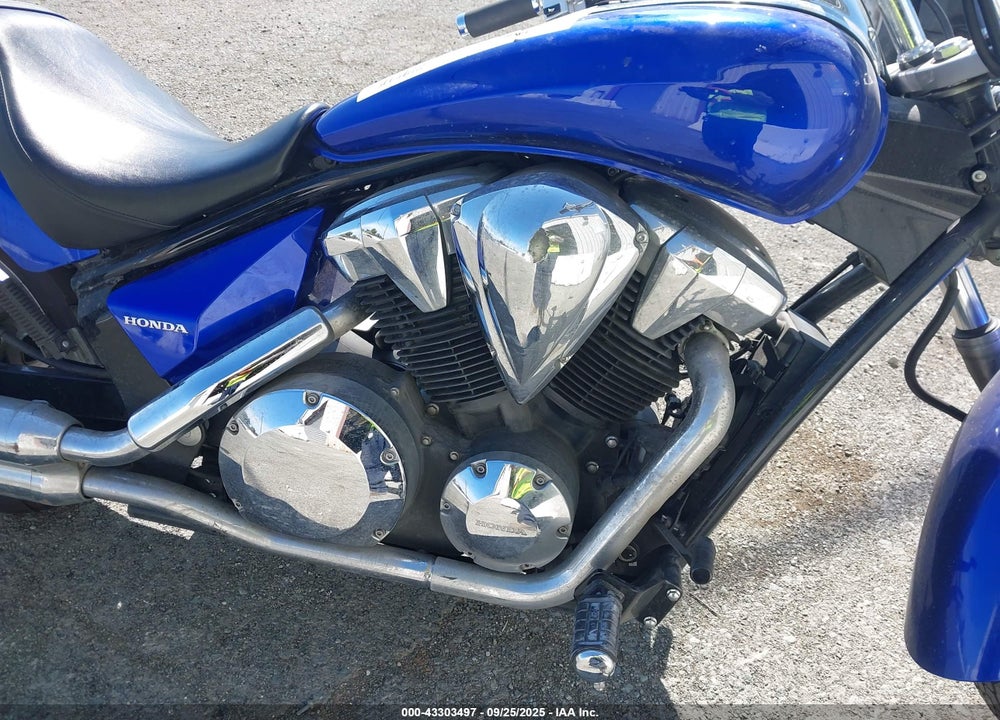 2015 HONDA VT1300 CR VIN: JH2SC6610FK500005