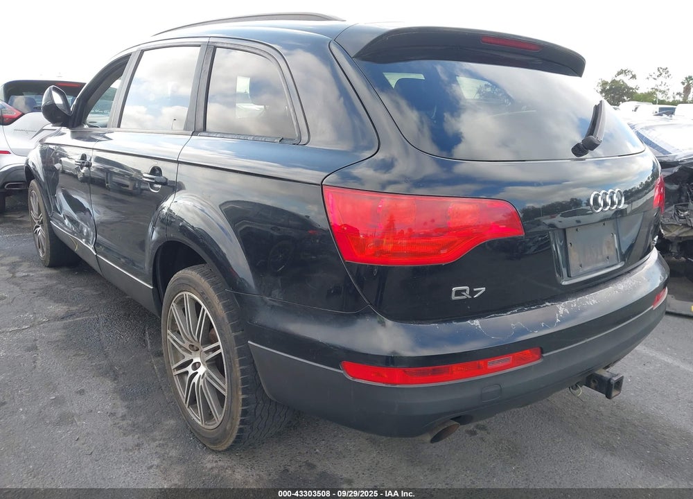 2007 AUDI Q7 VIN: WA1AY74L27D067402