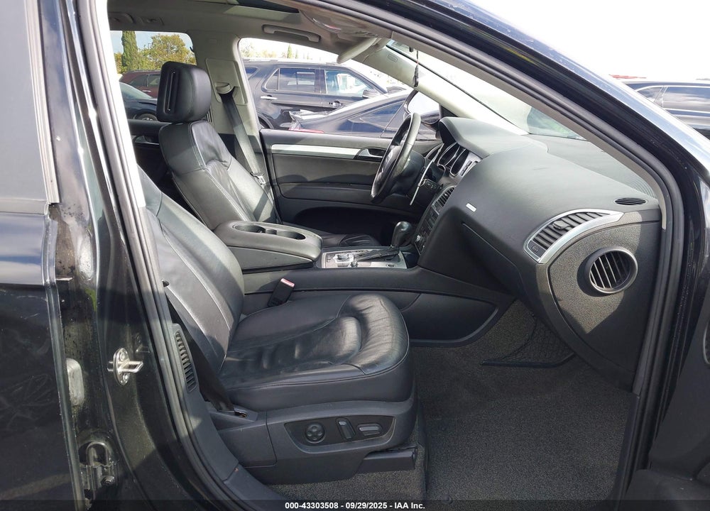 2007 AUDI Q7 VIN: WA1AY74L27D067402