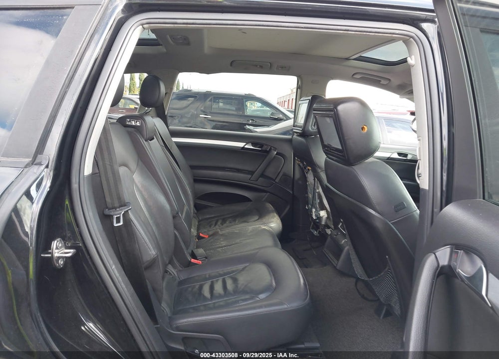 2007 AUDI Q7 VIN: WA1AY74L27D067402