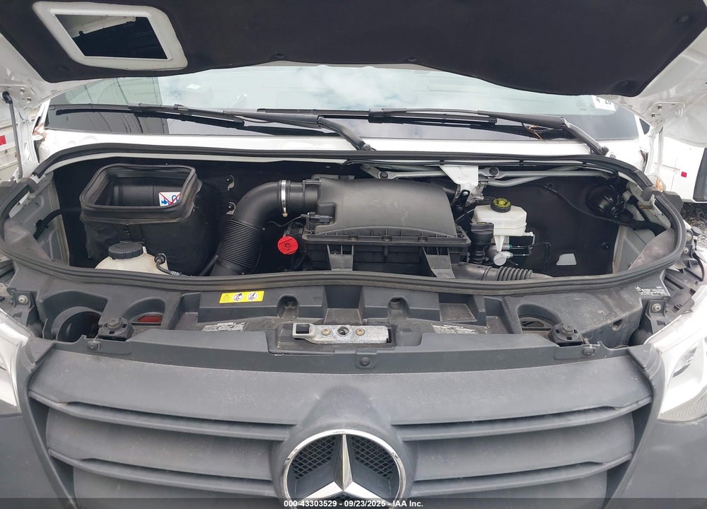 2023 MERCEDES-BENZ SPRINTER 2500 STANDARD ROOF 4-CYL GAS VIN: W1Y40BHY6PT130327