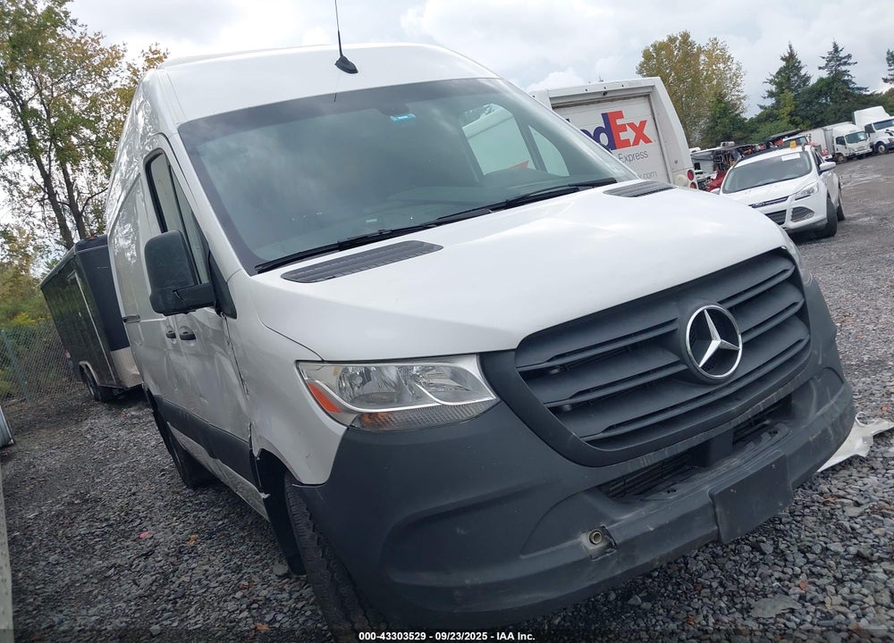 2023 MERCEDES-BENZ SPRINTER 2500 STANDARD ROOF 4-CYL GAS VIN: W1Y40BHY6PT130327