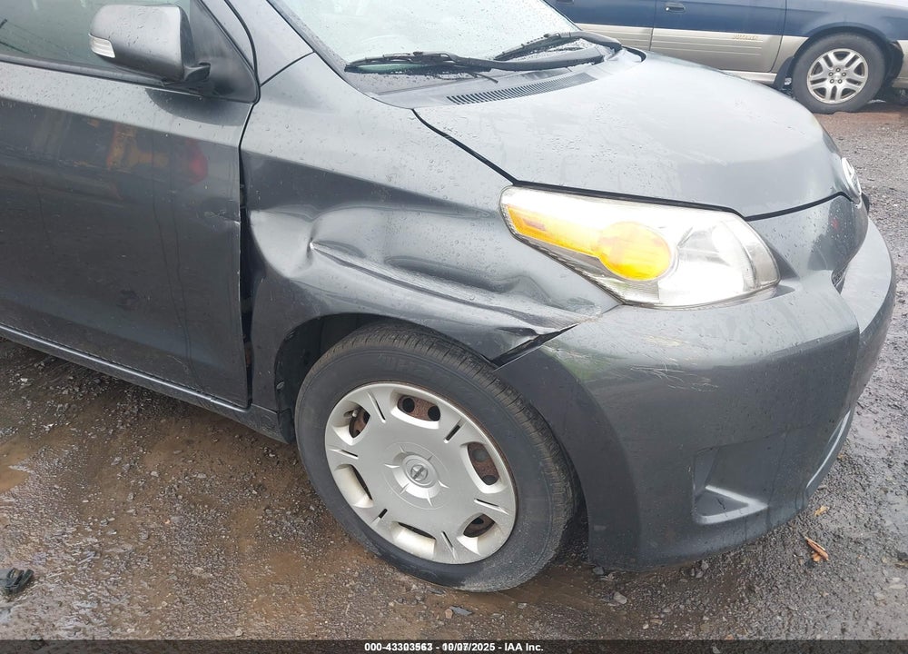 2010 SCION XD VIN: JTKKU4B43A1000731