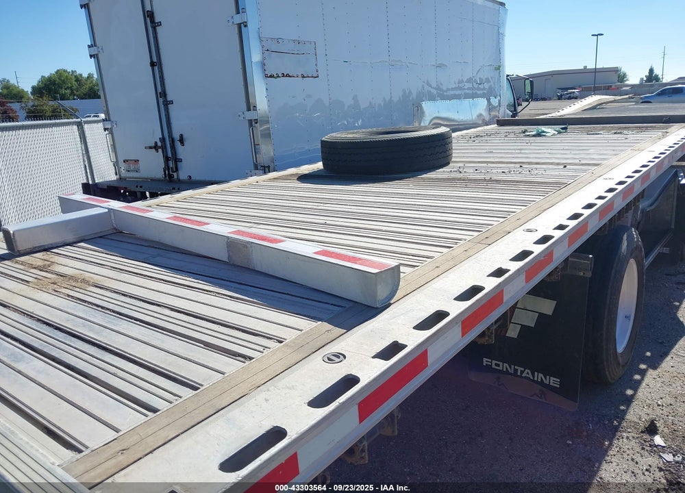 2023 FONTAINE TRAILER CO CO VIN: 13N153205P1552470