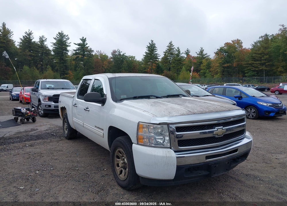 2011 CHEVROLET SILVERADO 1500 LT VIN: 3GCPKSEA5BG149136