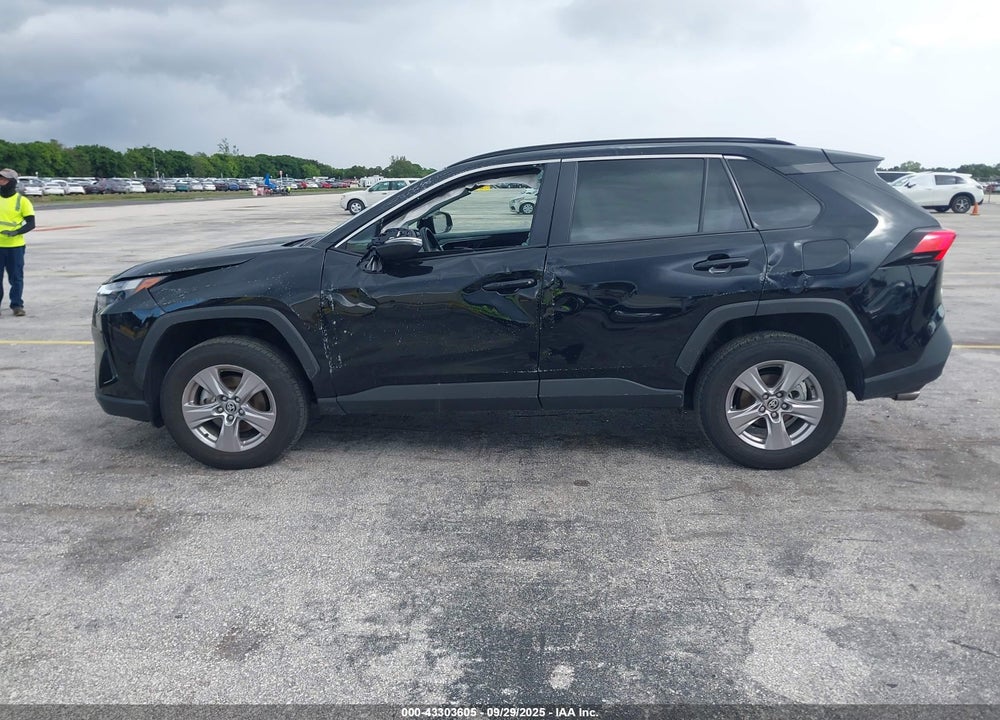 2025 TOYOTA RAV4 VIN: 2T3P1RFV1SW523898