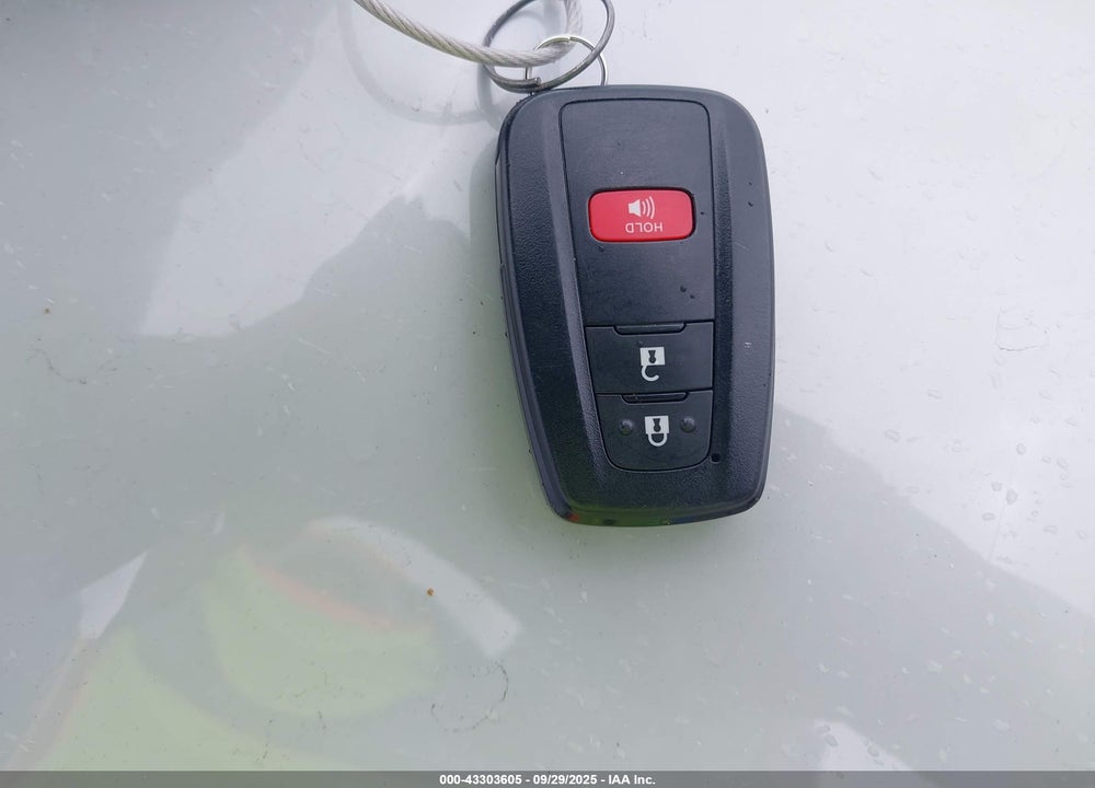 2025 TOYOTA RAV4 VIN: 2T3P1RFV1SW523898