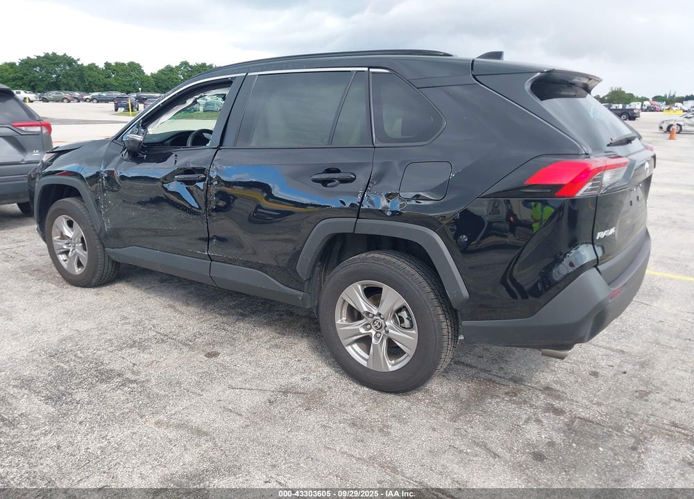 2025 TOYOTA RAV4 VIN: 2T3P1RFV1SW523898