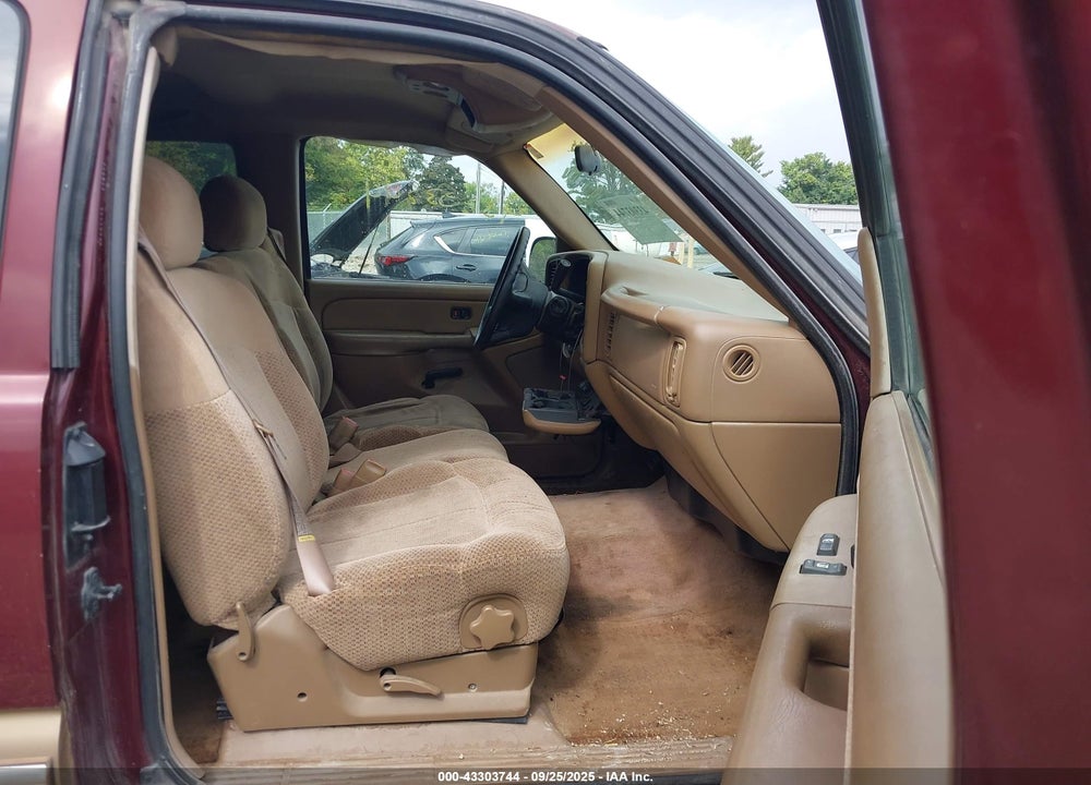 1999 CHEVROLET SILVERADO 1500 LS VIN: 1GCEK19T2XE124187