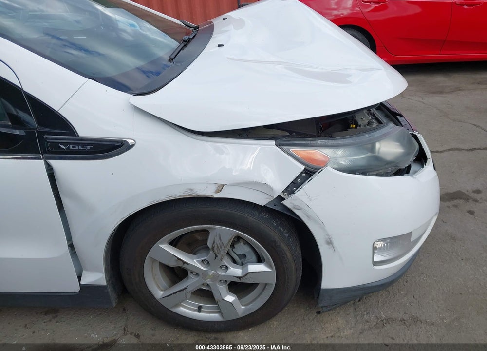 2015 CHEVROLET VOLT VIN: 1G1RC6E47FU141624