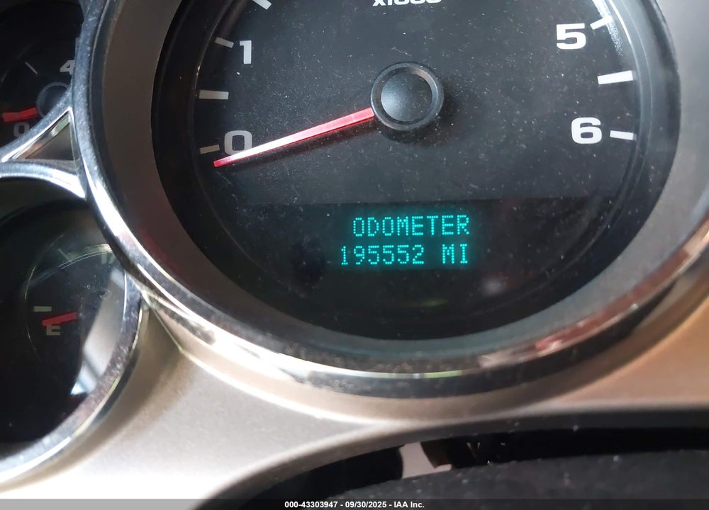 2011 CHEVROLET SILVERADO 1500 LT VIN: 1GCRCSE09BZ247924