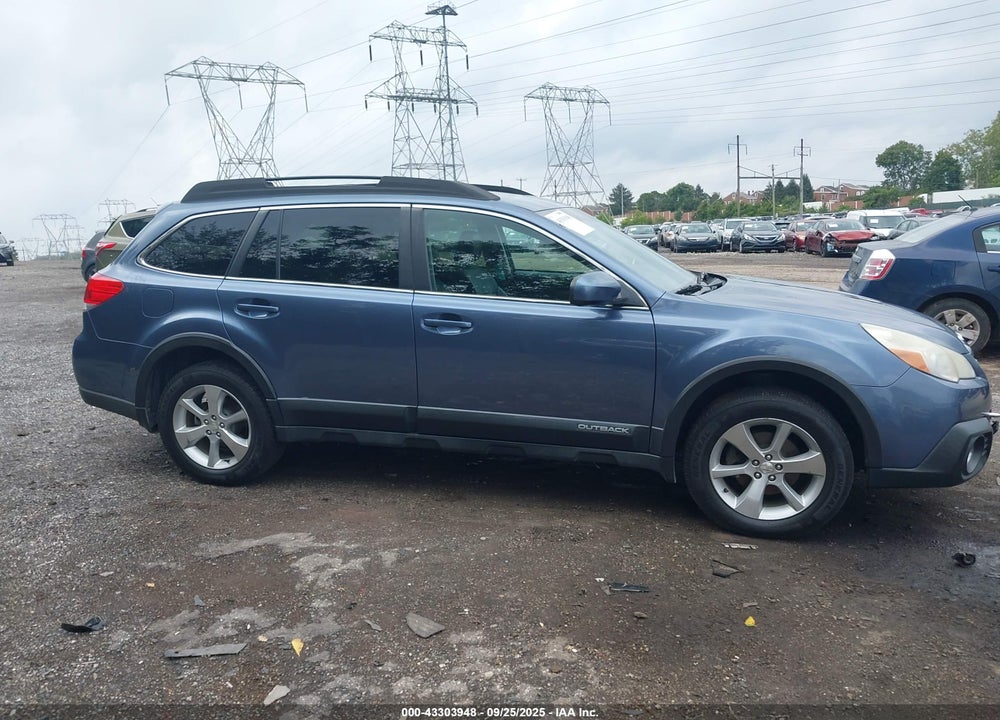 2014 SUBARU OUTBACK 2.5I LIMITED VIN: 4S4BRBLC8E3328297