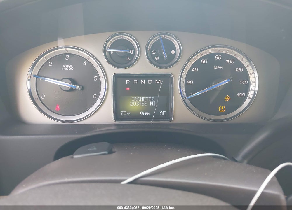 2010 CADILLAC ESCALADE ESV PREMIUM VIN: 1GYUKJEF3AR114967