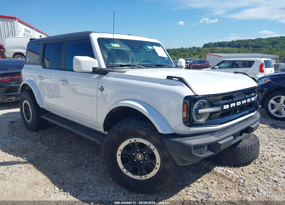 2022 FORD BRONCO OUTER BANKS VIN: 1FMDE5BH3NLB45831