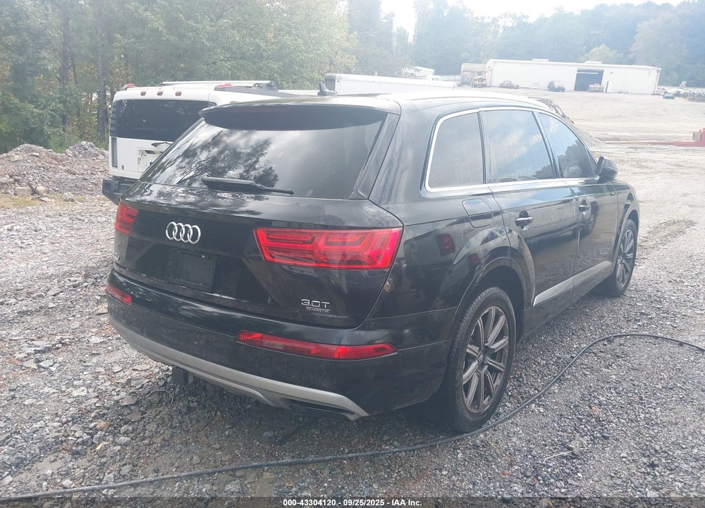 2017 AUDI Q7 VIN: WA1AAAF74HD005566