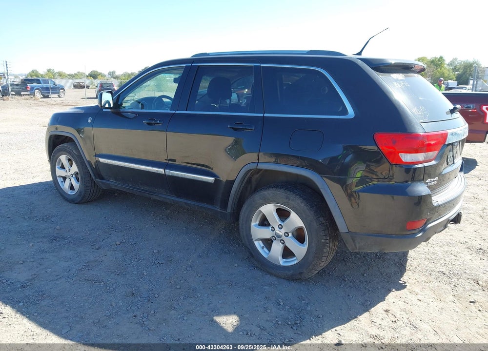 2011 JEEP GRAND CHEROKEE VIN: 1J4RR4GTXBC507486