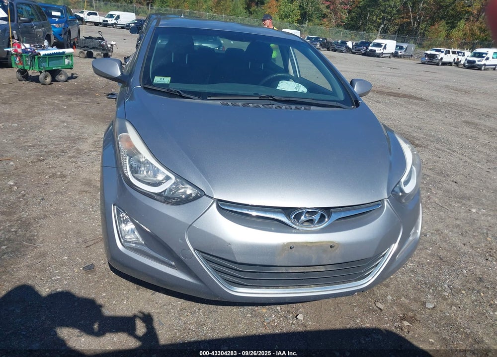 2015 HYUNDAI ELANTRA SE VIN: KMHDH4AE2FU325838