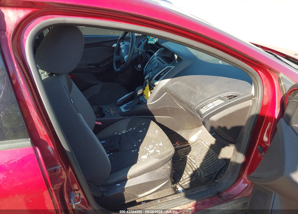 2013 FORD FOCUS VIN: 1FADP3F24DL163977