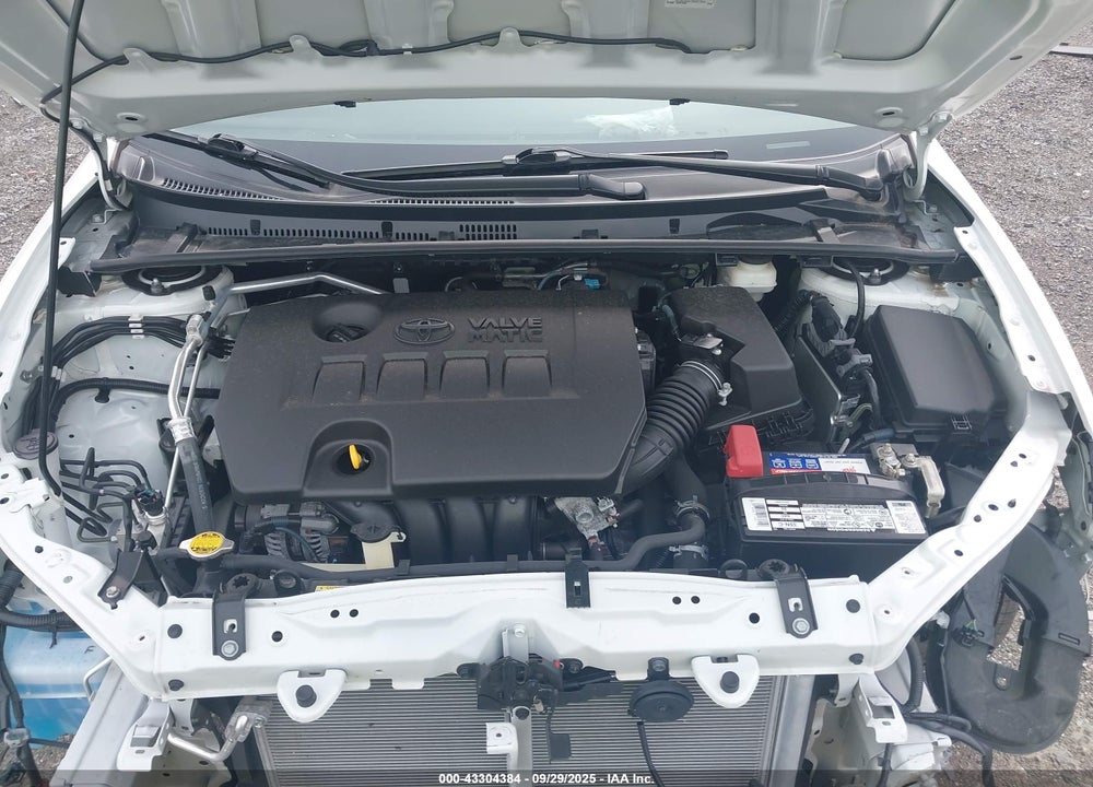 2015 TOYOTA COROLLA VIN: 5YFBPRHE8FP207484