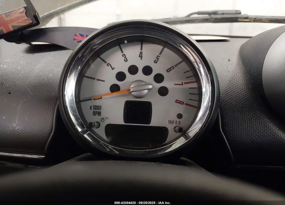 2012 MINI COOPER VIN: WMWZC5C54CWL57277