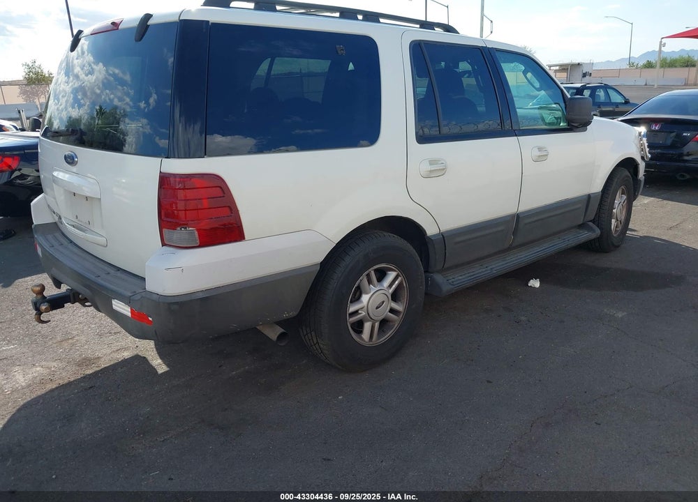 2005 FORD EXPEDITION NBX/XLT VIN: 1FMPU16545LA03092