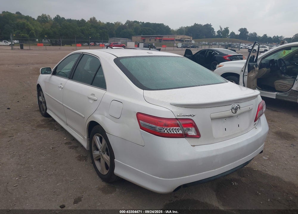 2011 TOYOTA CAMRY VIN: 4T1BF3EK5BU620644